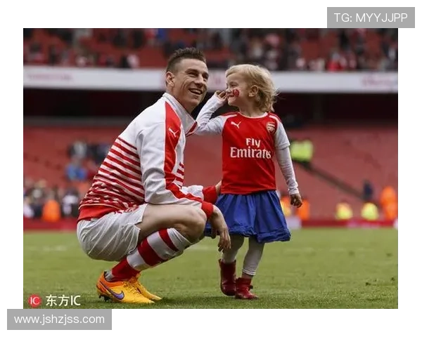 德国足球明星的妻子们:她们的故事与背后的支持力量